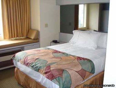 Best Western Buffalo Inn & Suites Williamsville Quarto foto